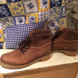 Pajar Women’s Winter Booties